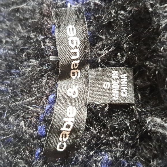 Cable & Gauge Fuzzy Sweater - Picture 2 of 8